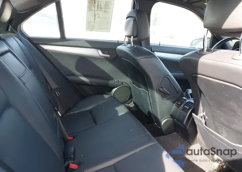 2014 Mercedes-Benz C 250 Sport from USA, damaged, VIN WDDGF4HBXEG233110